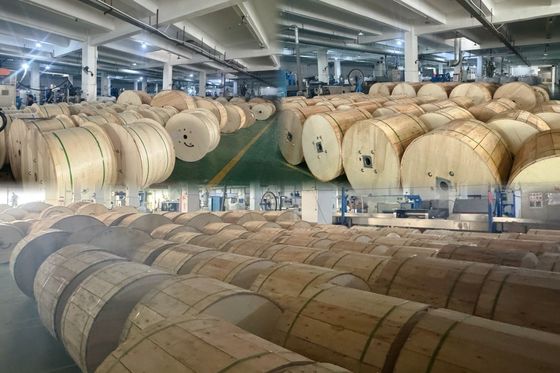 การฝังถังตรงกลางแจ้ง 2 4 6 12 24 คาเบิ้ลไฟเบอร์ออปติก GYXTW53 SM G.657A1 G652D คาเบิ้ลไฟเบอร์ออปติกแบบเกราะ ราคา