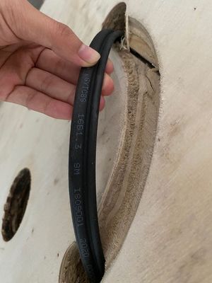 GYFTC8Y53 รูปที่ 8 สายเคเบิลไฟเบอร์ออปติก PE Sheath self รองรับ