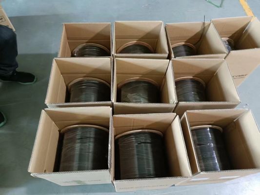 สายเคเบิลวางสายไฟเบอร์ออปติก OEM G652D FTTH GJXH GJXCH Black Jacket